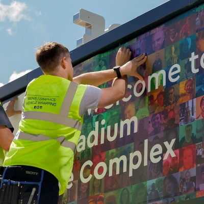  Signageinstallation